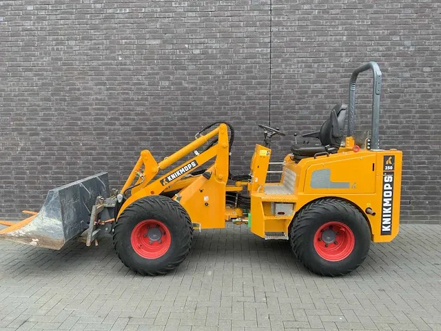 2021 knikmops 250 shovel - afbeelding 10 van  17