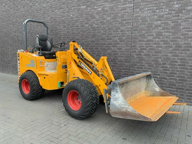 2021 knikmops 250 shovel - afbeelding 12 van  17