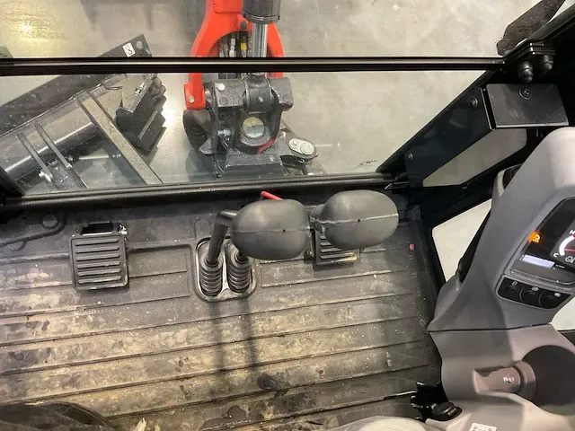 2021 kubota kx019-4 mini rupsgraafmachine - afbeelding 13 van  26