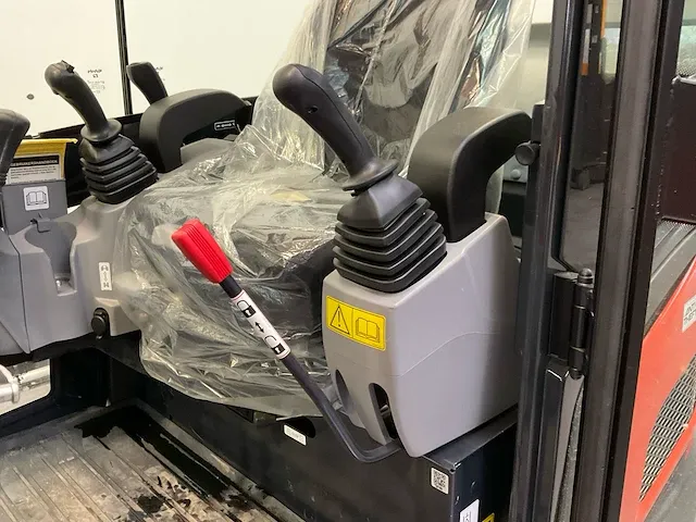 2021 kubota kx019-4 mini rupsgraafmachine - afbeelding 14 van  26