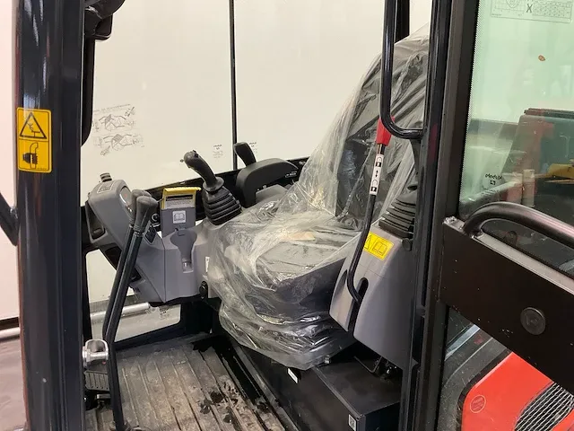 2021 kubota kx019-4 mini rupsgraafmachine - afbeelding 17 van  26