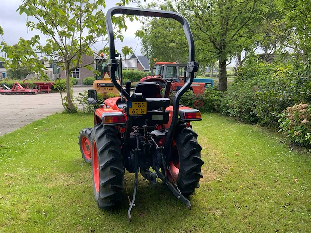 2021 kubota l1361 vierwielaangedreven landbouwtractor - afbeelding 39 van  41