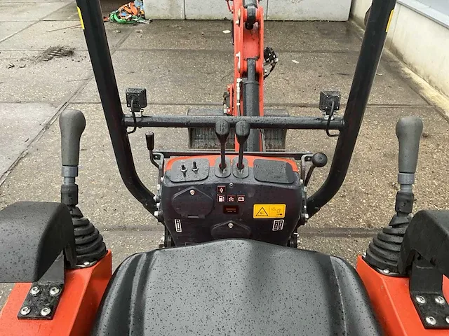2021 kubota u10-3 ergo control minigraafmachine - afbeelding 19 van  35