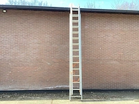 2021 layher 1040-014. en131 ladder en trap - afbeelding 1 van  6