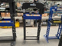 2021 mammuth sp30xhm werkplaatspers - afbeelding 1 van  8