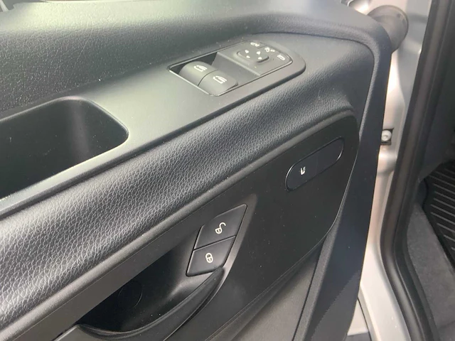 2021 mercedes-benz 317cdi sprinter bedrijfswagen - afbeelding 33 van  47