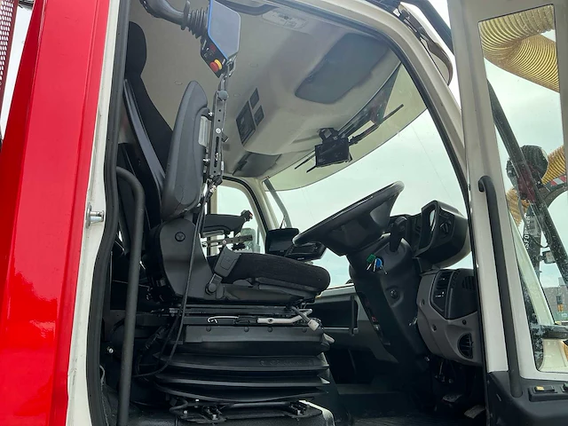 2021 mercedes-benz unimog uge-453 met gögl mht 1700 aanhangwagen - afbeelding 29 van  42