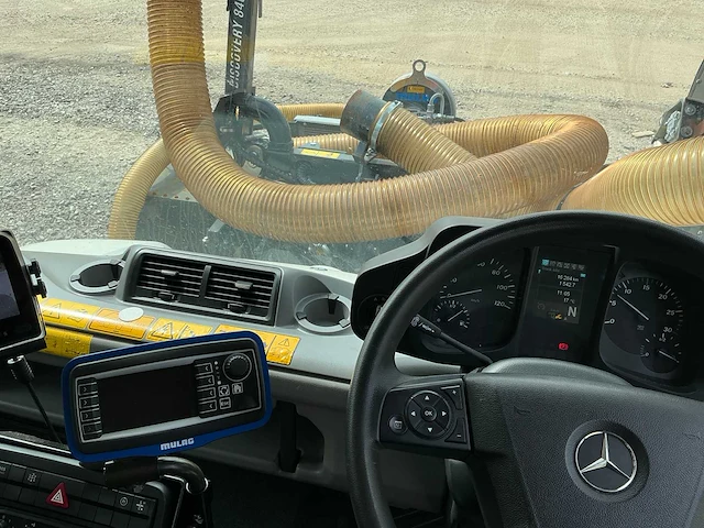 2021 mercedes-benz unimog uge-453 met gögl mht 1700 aanhangwagen - afbeelding 33 van  42