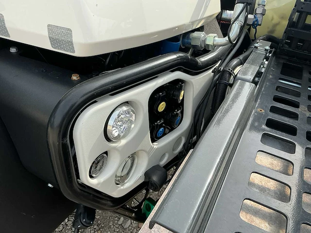 2021 mercedes-benz unimog uge-453 met gögl mht 1700 aanhangwagen - afbeelding 9 van  45