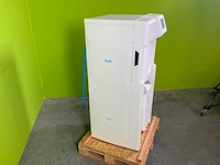 2021 milli-q hx 7080 laboratorium-grade waterzuiveringssysteem - afbeelding 9 van  13
