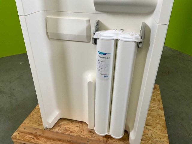 2021 milli-q hx 7080 laboratorium-grade waterzuiveringssysteem - afbeelding 14 van  14