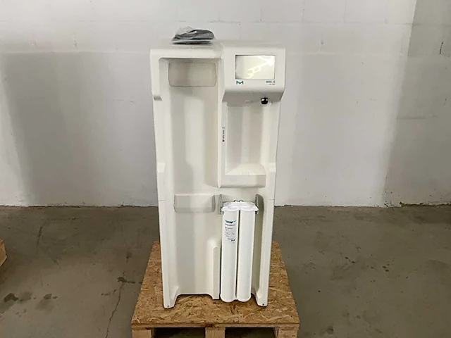 2021 milli-q hx 7080 laboratorium-grade waterzuiveringssysteem - afbeelding 2 van  22