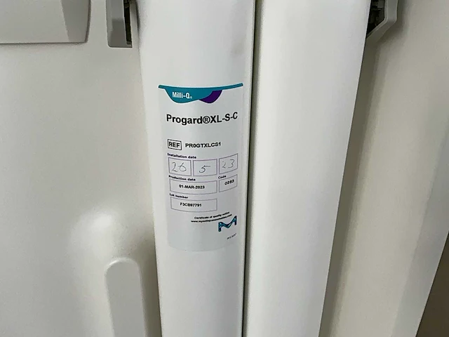 2021 milli-q hx 7080 laboratorium-grade waterzuiveringssysteem - afbeelding 8 van  19