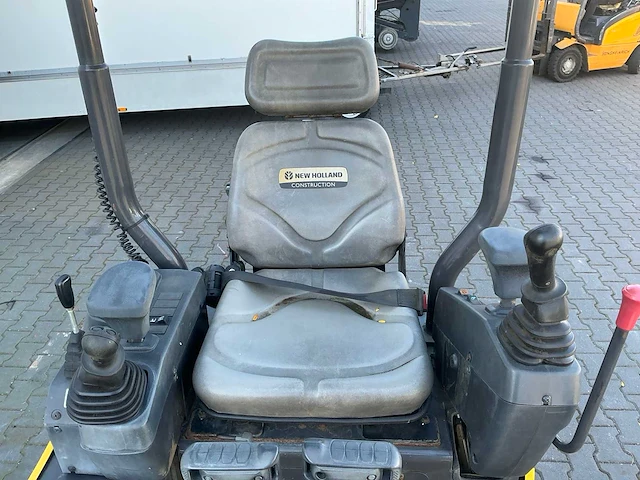 2021 new holland e17c minigraafmachine - afbeelding 19 van  36