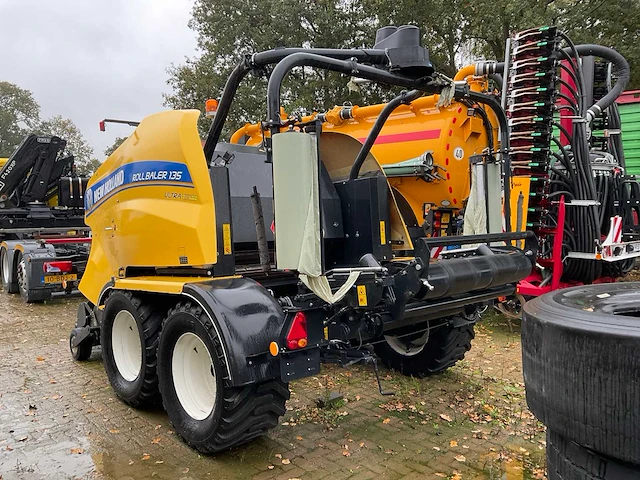 2021 new holland rb135 ultra balen pers-wikkelaar combinatie - afbeelding 12 van  21