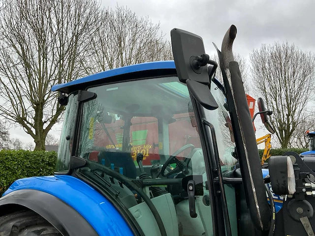 2021 new holland t5.115 vierwielaangedreven landbouwtractor - afbeelding 4 van  32