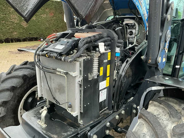 2021 new holland t5.115 vierwielaangedreven landbouwtractor - afbeelding 15 van  32