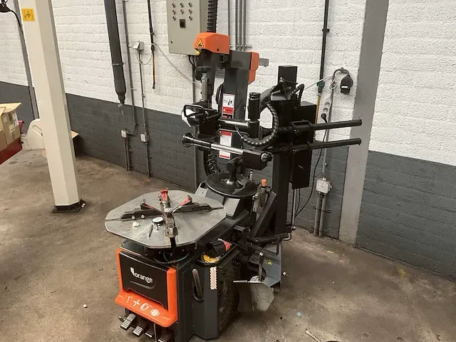 2021 orange q120 bandenwisselmachine - afbeelding 5 van  12