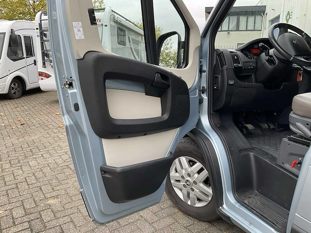 2021 peuget auto-sleepers fairford plus camper - afbeelding 11 van  70