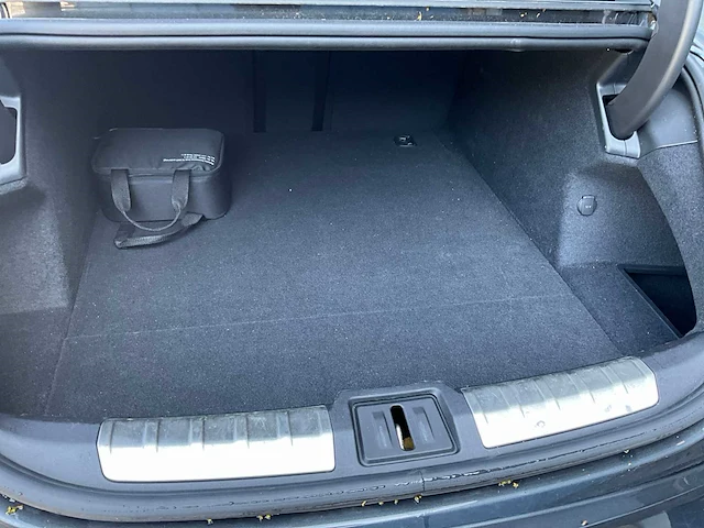 2021 porsche taycan 4s performance personenauto (n-398-lb) - afbeelding 26 van  44