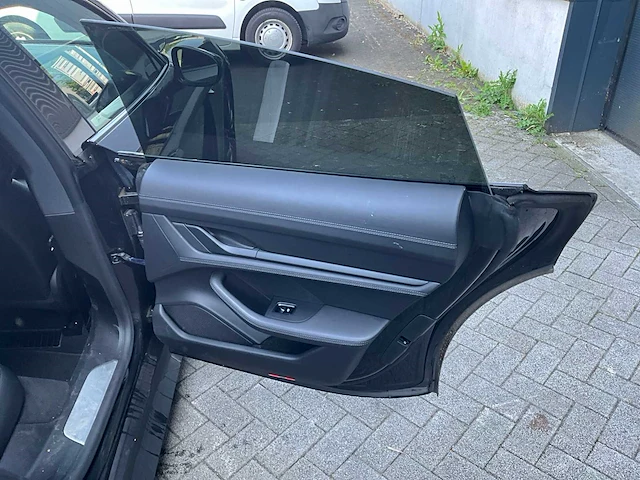 2021 porsche taycan 4s performance personenauto (n-398-lb) - afbeelding 30 van  44