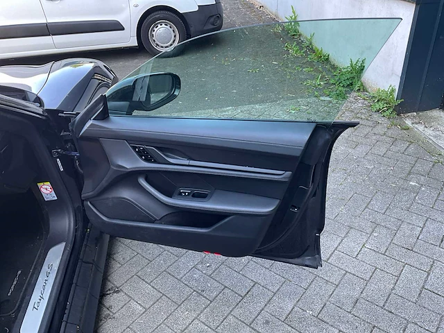2021 porsche taycan 4s performance personenauto (n-398-lb) - afbeelding 32 van  44