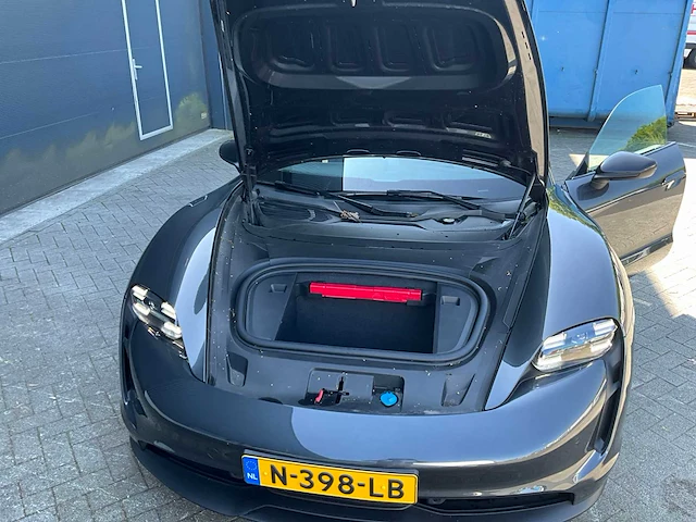 2021 porsche taycan 4s performance personenauto (n-398-lb) - afbeelding 35 van  44
