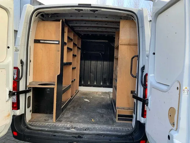 2021 renault master t28 2.3dci 135 l1h1 work edition bedrijfswagen - afbeelding 18 van  31