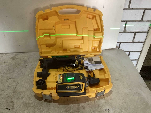 2021 spectra lt 58 g hoeklaser - afbeelding 1 van  3