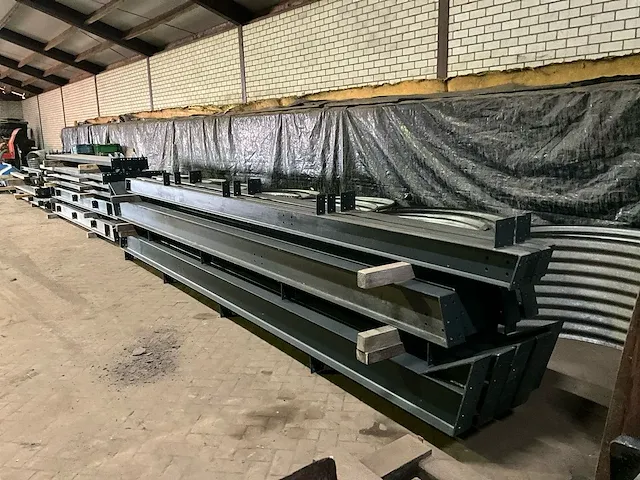 2021 staalconstructie "ongebruikt" - afbeelding 11 van  14