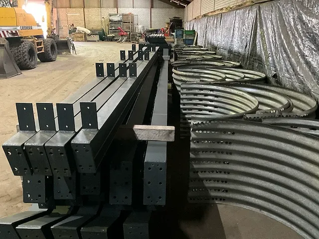 2021 staalconstructie "ongebruikt" - afbeelding 12 van  14