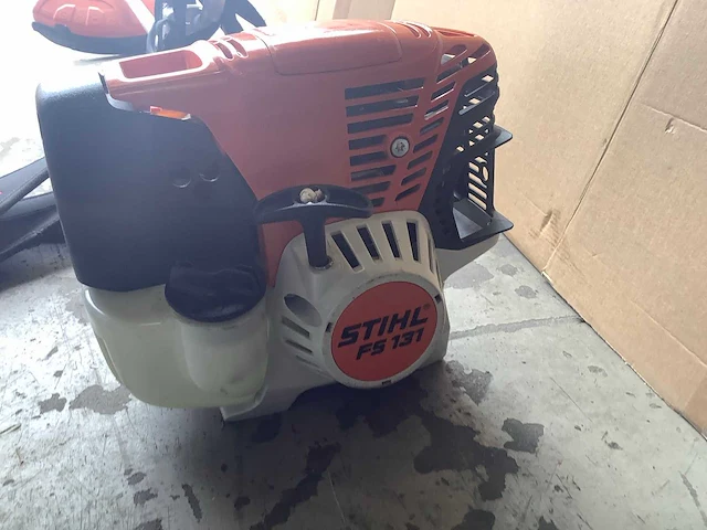 2021 stihl fs131 bosmaaier - afbeelding 2 van  3