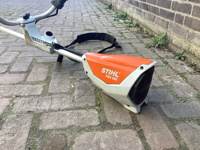 2021 stihl fsa130 bosmaaier - afbeelding 3 van  4