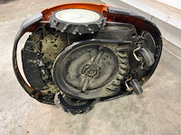 2021 stihl rmi 632 p imow robotmaaier met laadstation - afbeelding 3 van  14