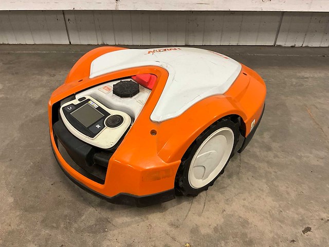 2021 stihl rmi 632 p imow robotmaaier met laadstation - afbeelding 10 van  14
