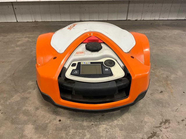 2021 stihl rmi 632 p imow robotmaaier met laadstation - afbeelding 11 van  14