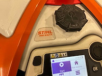 2021 stihl rmi 632 p imow robotmaaier met laadstation - afbeelding 2 van  14
