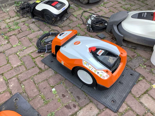 2021 stihl rmi522.0 c robotmaaier - afbeelding 3 van  9