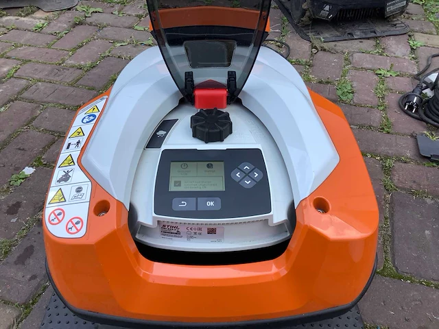 2021 stihl rmi522.0 c robotmaaier - afbeelding 7 van  9