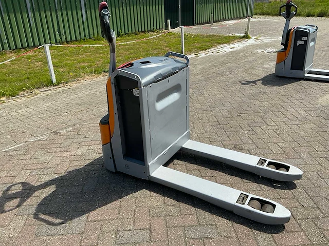 2021 still exu18 elektrische palletwagen - afbeelding 2 van  9
