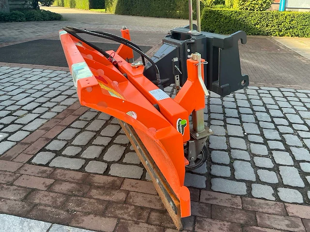 2021 tobroco sk 200 sneeuwschuiver - afbeelding 3 van  9