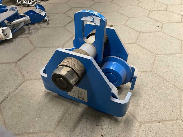 2021 torso pt30 loopkat - afbeelding 1 van  3