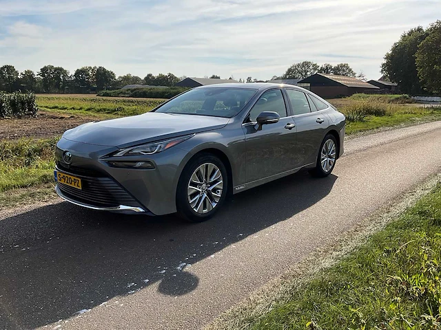 2021 toyota mirai 2 xle executive personenauto s-920-pz - afbeelding 1 van  36