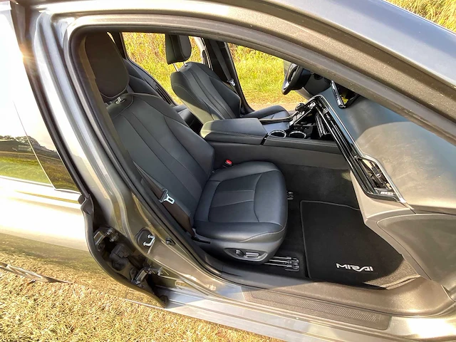 2021 toyota mirai 2 xle executive personenauto s-920-pz - afbeelding 22 van  36
