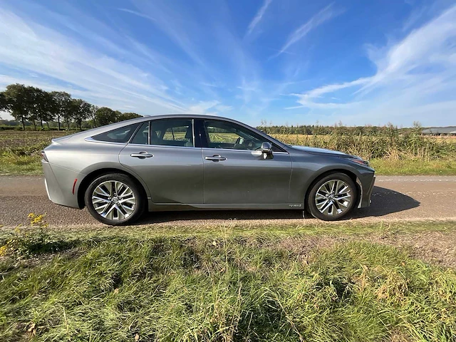 2021 toyota mirai 2 xle executive personenauto s-920-pz - afbeelding 6 van  36