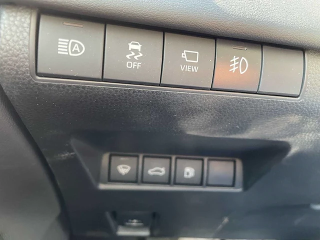 2021 toyota mirai 2 xle executive personenauto s-920-pz - afbeelding 14 van  23