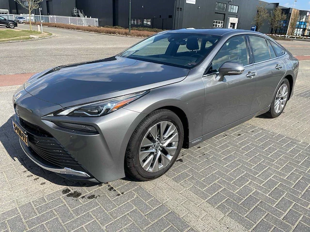 2021 toyota mirai 2 xle executive personenauto s-920-pz - afbeelding 16 van  23