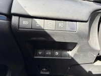 2021 toyota mirai 2 xle executive personenauto s-920-pz - afbeelding 7 van  44