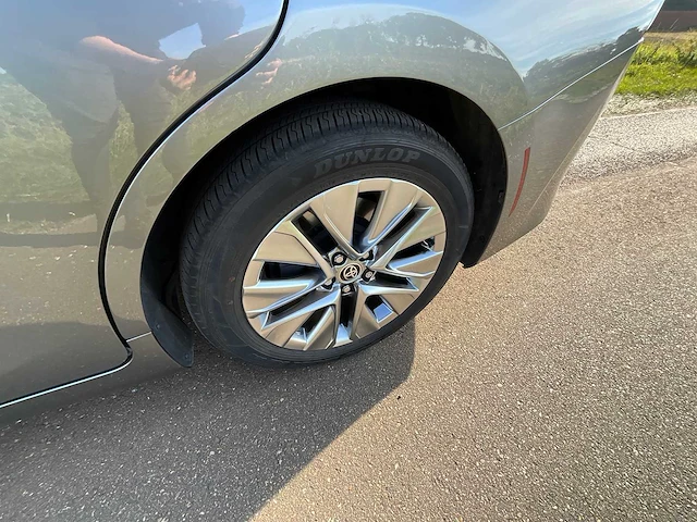 2021 toyota mirai 2 xle executive personenauto s-920-pz - afbeelding 10 van  44