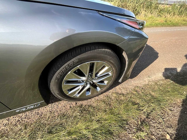 2021 toyota mirai 2 xle executive personenauto s-920-pz - afbeelding 13 van  44